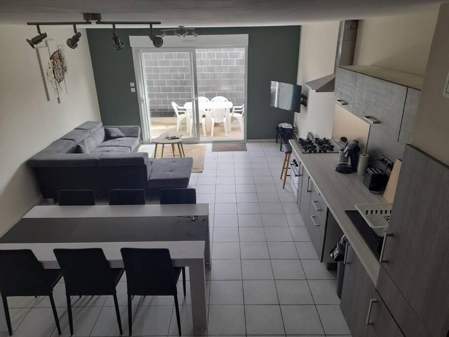 Maison De 100M2 Avec Terrasse Wardrecques Exterior foto